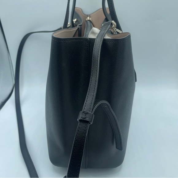 Kate Spade Elegant Black Leather Tote - Picture 4 of 9